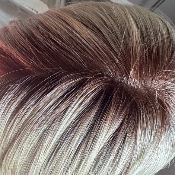 Blonde lace front Arden Monofilament Top Synthetic Wig by Amore - Picture 5 of 6